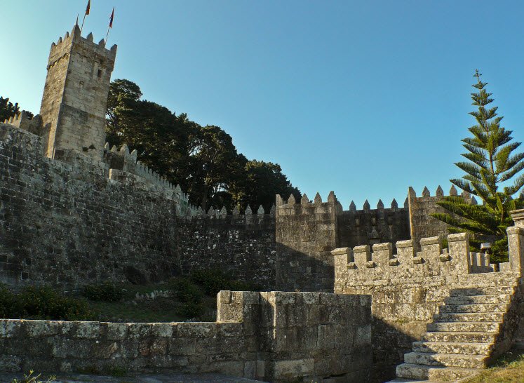 Castelo de Monterreal, Spain